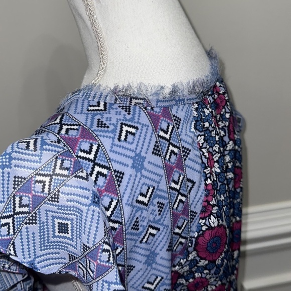 Motherhood Maternity Floral Cap Sleeves Fringe Neck Multi Print Top sz XL - Picture 4 of 6